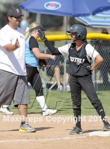 Thumbnail 1 in Villa Park @ Foothill photogallery.