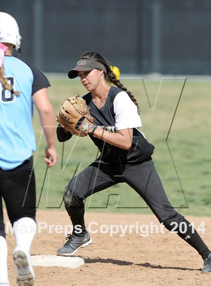 Thumbnail 2 in Villa Park @ Foothill photogallery.