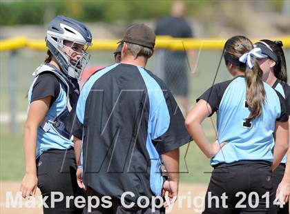 Thumbnail 1 in Villa Park @ Foothill photogallery.