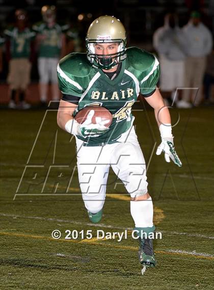 Thumbnail 2 in Blair vs. San Marino photogallery.