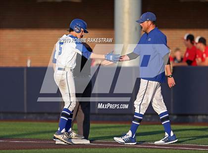 Thumbnail 3 in Corsicana vs. Joshua (UIL 5A Region II Quarterfinals) photogallery.
