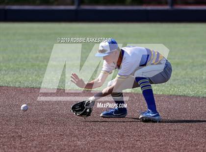 Thumbnail 2 in Corsicana vs. Joshua (UIL 5A Region II Quarterfinals) photogallery.