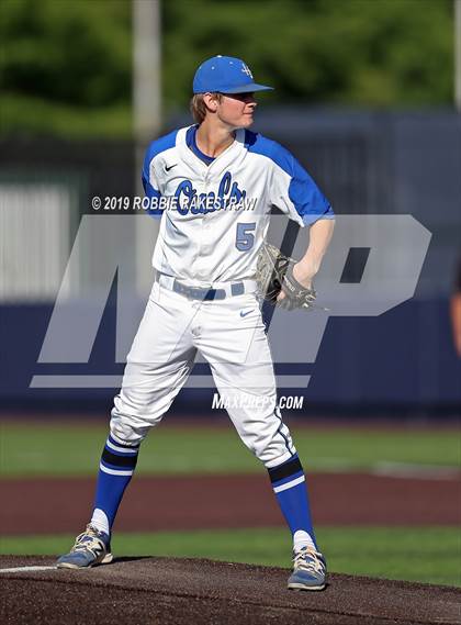 Thumbnail 2 in Corsicana vs. Joshua (UIL 5A Region II Quarterfinals) photogallery.