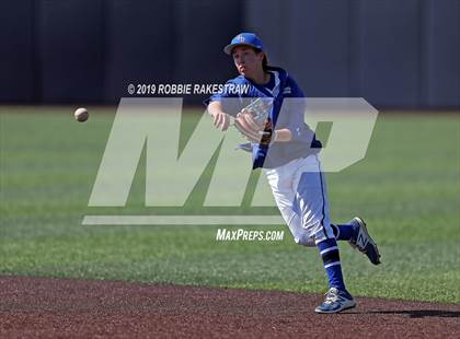Thumbnail 1 in Corsicana vs. Joshua (UIL 5A Region II Quarterfinals) photogallery.