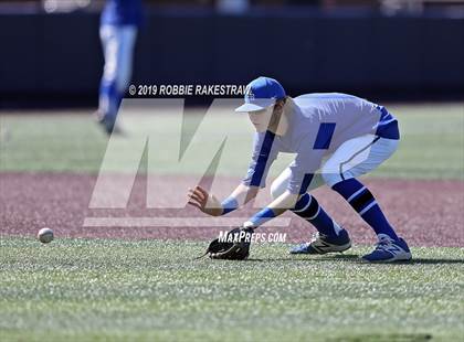 Thumbnail 2 in Corsicana vs. Joshua (UIL 5A Region II Quarterfinals) photogallery.