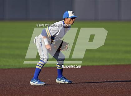 Thumbnail 2 in Corsicana vs. Joshua (UIL 5A Region II Quarterfinals) photogallery.