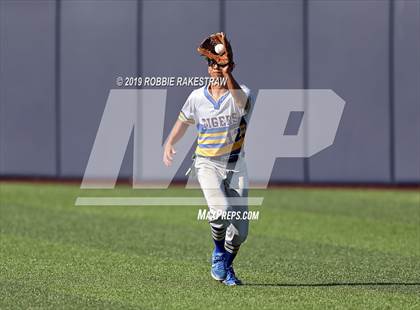 Thumbnail 3 in Corsicana vs. Joshua (UIL 5A Region II Quarterfinals) photogallery.