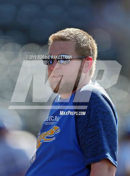 Thumbnail 3 in Corsicana vs. Joshua (UIL 5A Region II Quarterfinals) photogallery.