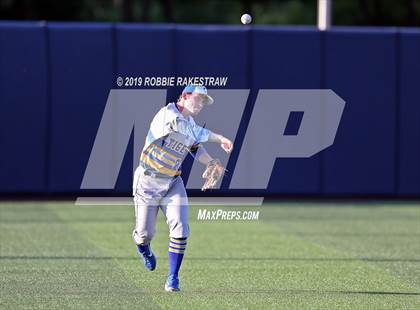Thumbnail 1 in Corsicana vs. Joshua (UIL 5A Region II Quarterfinals) photogallery.
