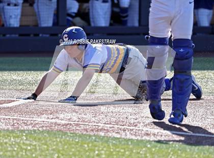 Thumbnail 1 in Corsicana vs. Joshua (UIL 5A Region II Quarterfinals) photogallery.