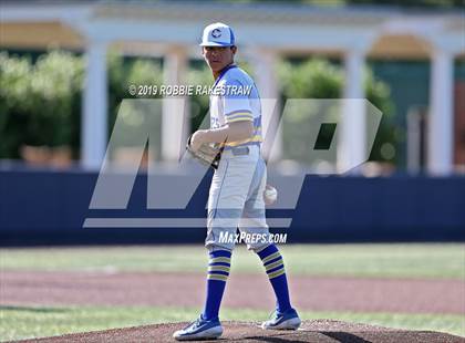 Thumbnail 3 in Corsicana vs. Joshua (UIL 5A Region II Quarterfinals) photogallery.