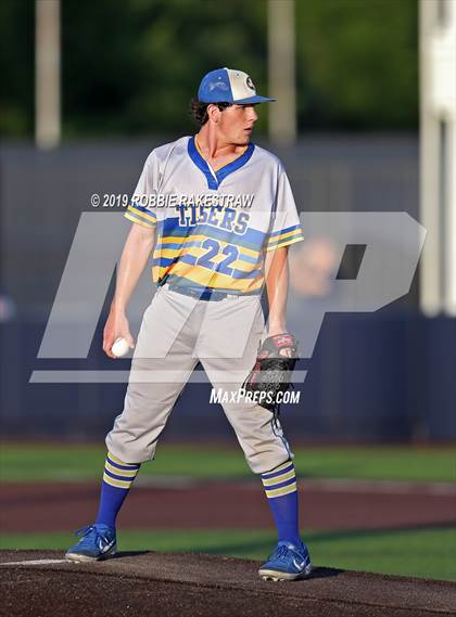 Thumbnail 2 in Corsicana vs. Joshua (UIL 5A Region II Quarterfinals) photogallery.