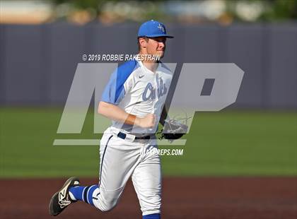 Thumbnail 1 in Corsicana vs. Joshua (UIL 5A Region II Quarterfinals) photogallery.
