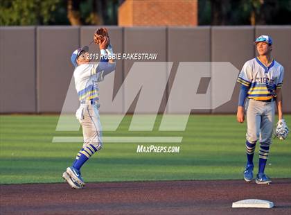 Thumbnail 1 in Corsicana vs. Joshua (UIL 5A Region II Quarterfinals) photogallery.