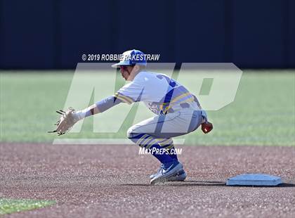 Thumbnail 1 in Corsicana vs. Joshua (UIL 5A Region II Quarterfinals) photogallery.