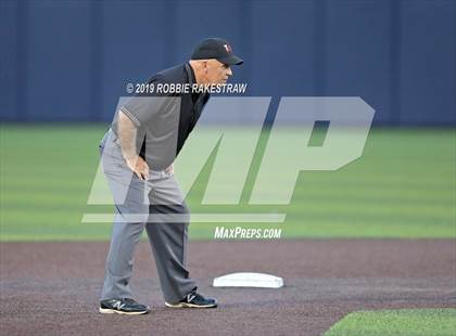 Thumbnail 2 in Corsicana vs. Joshua (UIL 5A Region II Quarterfinals) photogallery.