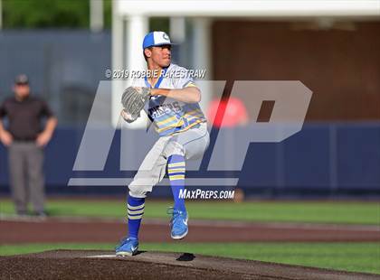 Thumbnail 3 in Corsicana vs. Joshua (UIL 5A Region II Quarterfinals) photogallery.