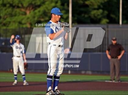 Thumbnail 3 in Corsicana vs. Joshua (UIL 5A Region II Quarterfinals) photogallery.