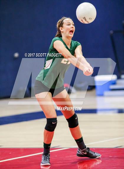 Thumbnail 2 in Great Oak vs Murrieta Mesa photogallery.