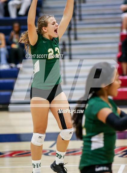 Thumbnail 3 in Great Oak vs Murrieta Mesa photogallery.