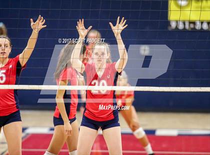 Thumbnail 2 in Great Oak vs Murrieta Mesa photogallery.