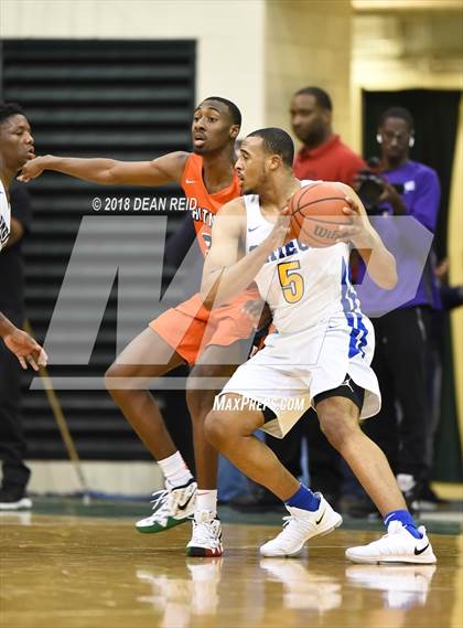 Thumbnail 2 in Whitney Young vs. Simeon (IHSA CPS Playoff) photogallery.