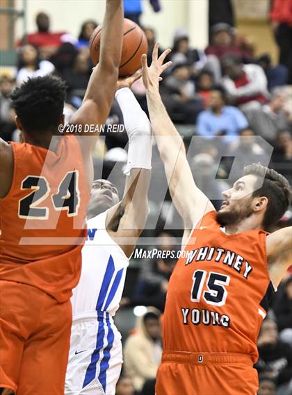 Thumbnail 3 in Whitney Young vs. Simeon (IHSA CPS Playoff) photogallery.