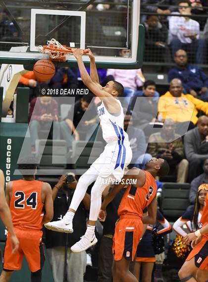 Thumbnail 3 in Whitney Young vs. Simeon (IHSA CPS Playoff) photogallery.