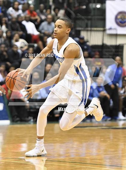 Thumbnail 2 in Whitney Young vs. Simeon (IHSA CPS Playoff) photogallery.