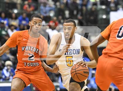 Thumbnail 2 in Whitney Young vs. Simeon (IHSA CPS Playoff) photogallery.