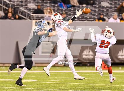 Thumbnail 2 in Westwood vs. Mahwah (NJSIAA North I Group 2 Final) photogallery.