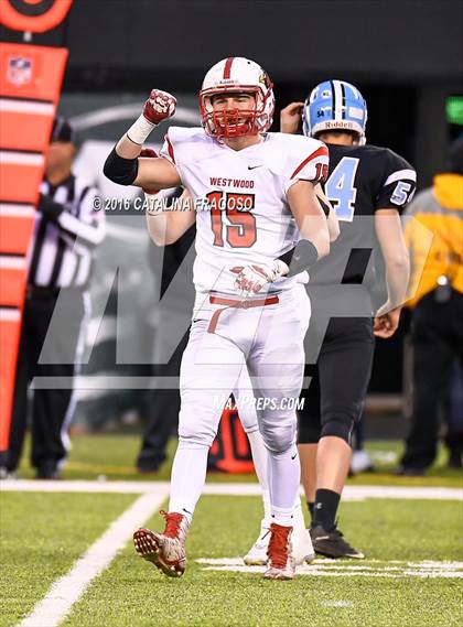 Thumbnail 1 in Westwood vs. Mahwah (NJSIAA North I Group 2 Final) photogallery.