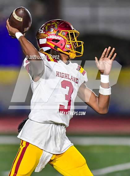 Thumbnail 2 in Highland @ Charter Oak (CIF SS Division 8 Semi Final) photogallery.