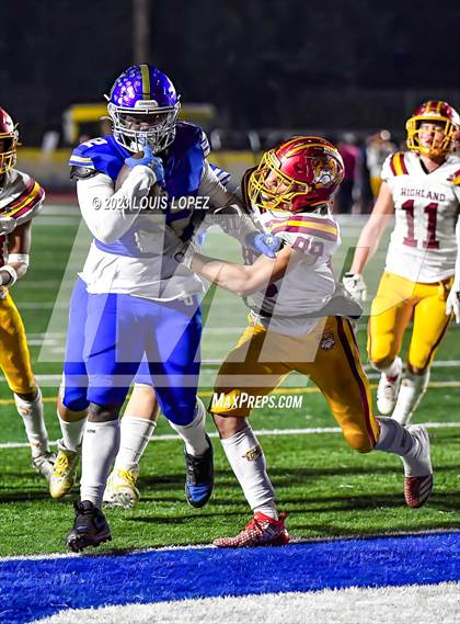 Thumbnail 2 in Highland @ Charter Oak (CIF SS Division 8 Semi Final) photogallery.