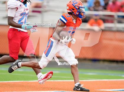 Thumbnail 3 in J.L. Mann @ Midland Valley photogallery.