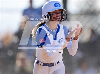 Thumbnail 3 in Pueblo Central vs. Palmer Ridge (CHSAA 4A Quarterfinal) photogallery.