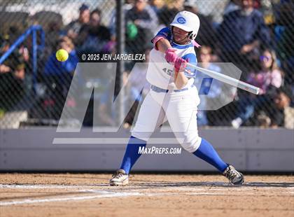 Thumbnail 2 in Pueblo Central vs. Palmer Ridge (CHSAA 4A Quarterfinal) photogallery.