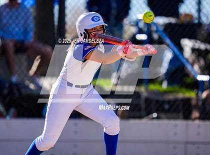 Thumbnail 2 in Pueblo Central vs. Palmer Ridge (CHSAA 4A Quarterfinal) photogallery.