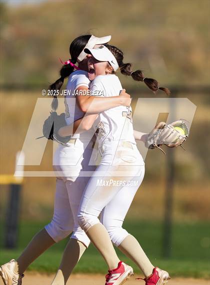 Thumbnail 1 in Pueblo Central vs. Palmer Ridge (CHSAA 4A Quarterfinal) photogallery.