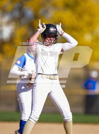 Thumbnail 3 in Pueblo Central vs. Palmer Ridge (CHSAA 4A Quarterfinal) photogallery.
