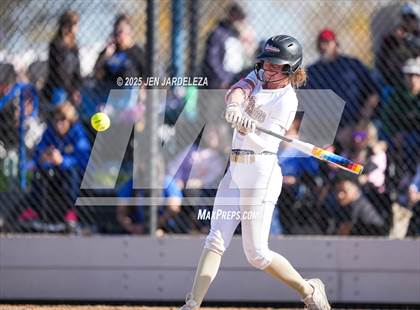 Thumbnail 2 in Pueblo Central vs. Palmer Ridge (CHSAA 4A Quarterfinal) photogallery.