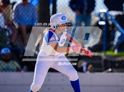 Thumbnail 3 in Pueblo Central vs. Palmer Ridge (CHSAA 4A Quarterfinal) photogallery.