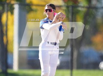 Thumbnail 2 in Pueblo Central vs. Palmer Ridge (CHSAA 4A Quarterfinal) photogallery.