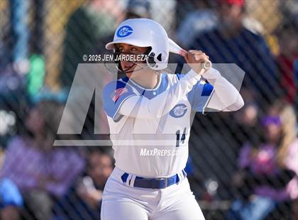 Thumbnail 2 in Pueblo Central vs. Palmer Ridge (CHSAA 4A Quarterfinal) photogallery.