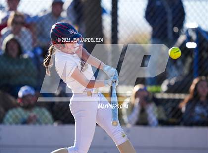Thumbnail 2 in Pueblo Central vs. Palmer Ridge (CHSAA 4A Quarterfinal) photogallery.