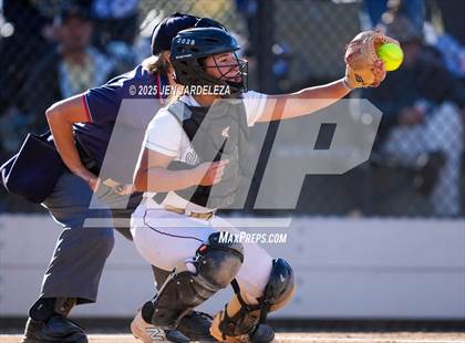 Thumbnail 2 in Pueblo Central vs. Palmer Ridge (CHSAA 4A Quarterfinal) photogallery.
