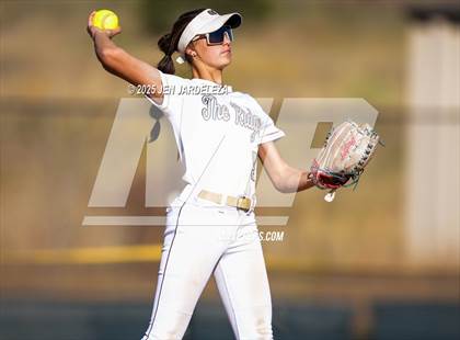 Thumbnail 2 in Pueblo Central vs. Palmer Ridge (CHSAA 4A Quarterfinal) photogallery.
