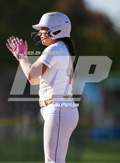 Thumbnail 2 in Pueblo Central vs. Palmer Ridge (CHSAA 4A Quarterfinal) photogallery.