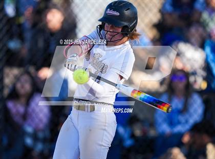 Thumbnail 3 in Pueblo Central vs. Palmer Ridge (CHSAA 4A Quarterfinal) photogallery.