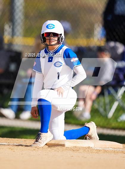 Thumbnail 3 in Pueblo Central vs. Palmer Ridge (CHSAA 4A Quarterfinal) photogallery.